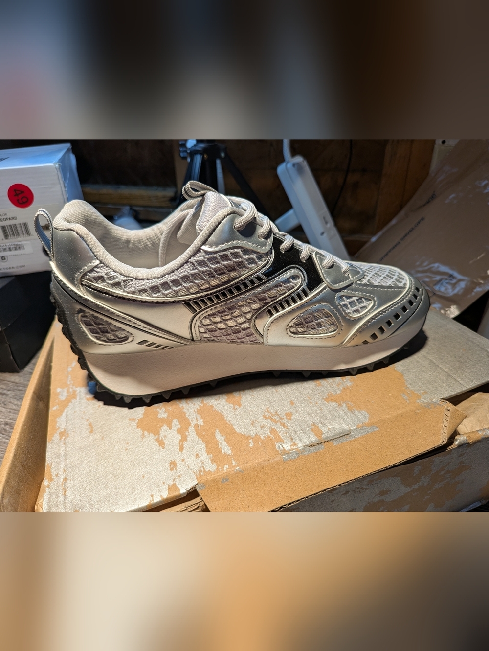 Vintage Havana‎ New In Box Silver Metallic Platform Sneaker Size 5.5  Apollo 1